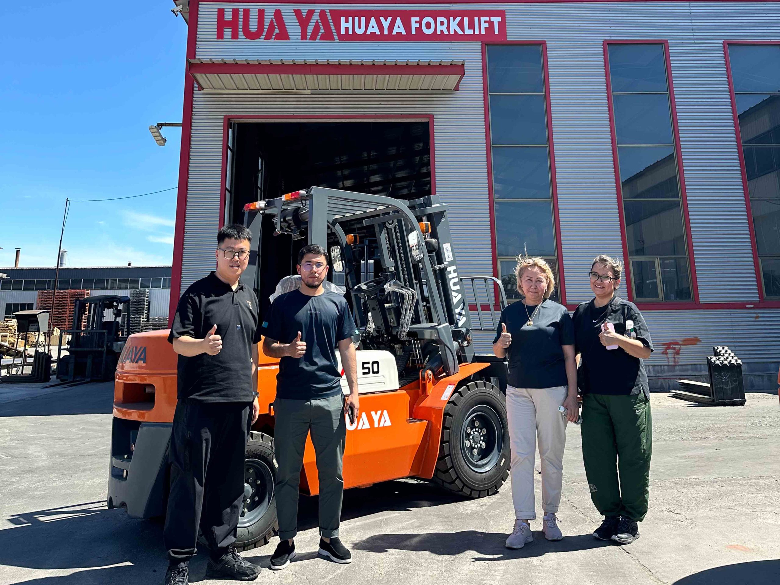 Zhomart from Kazakhstan Commends HUAYA’s Diesel Forklifts